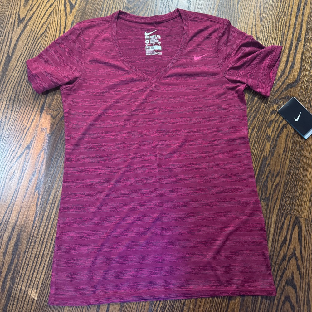 Nike Golf Shirt Women's Medium Short Sleeve Activewear/Casual